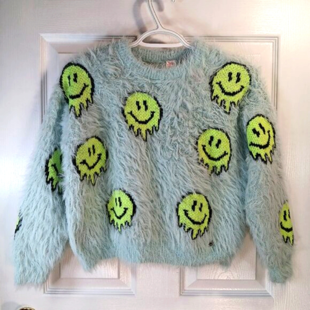 Justice GirlsTeddy Sweater Smiley Face Graphics Fuzzy Cozy Light Green Size M